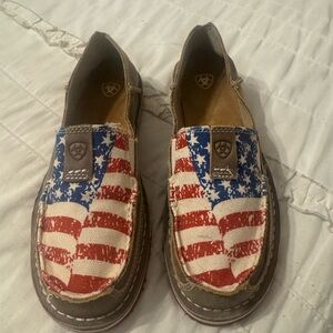 Canvas and leather slip-on Ariat American Flag pattern US8
